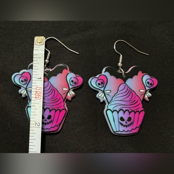 Earrings - Picture 2 of 2